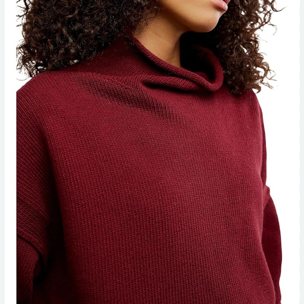 We the Free Torres Roll Neck Sweater size Small Soft and Cozy - Picture 3 of 5